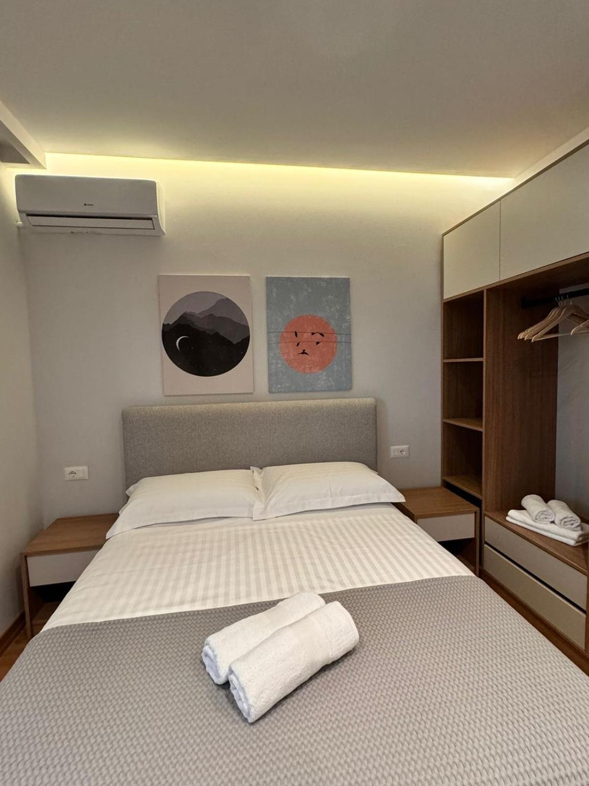 Ferienwohnung Izi Boutique Tirana Exterior foto