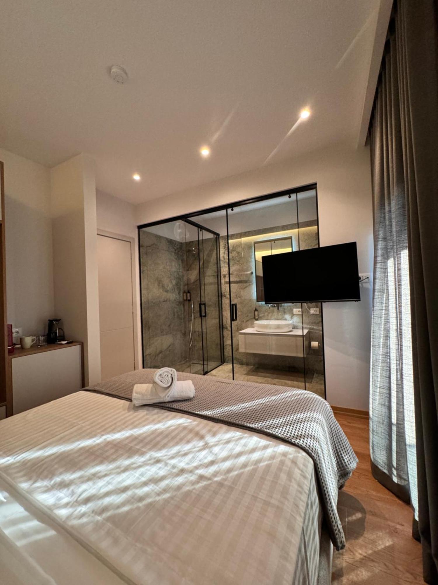 Ferienwohnung Izi Boutique Tirana Exterior foto